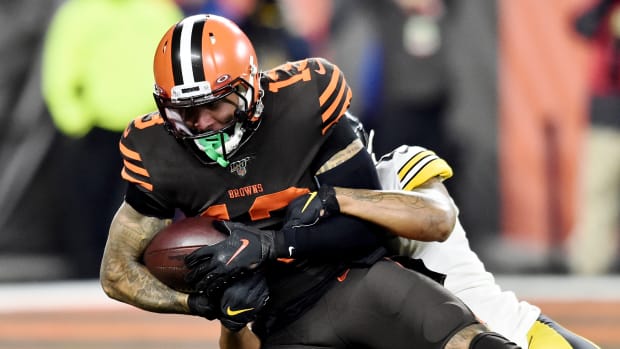 Nov 14, 2019; Cleveland, OH, USA; Pittsburgh Steelers cornerback Steven Nelson (22) tackles Cleveland Browns wide receiver Odell Beckham (13) at the one-yard line during the first half at FirstEnergy Stadium. Mandatory Credit: Ken Blaze-USA TODAY Sports